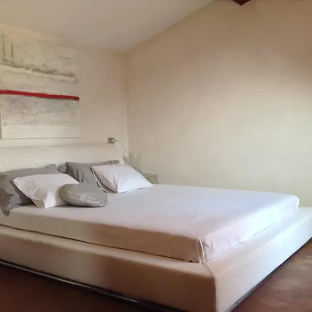 Casa D'arte فندق مبيت وإفطار بارما