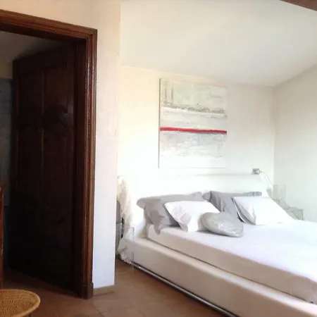 فندق مبيت وإفطار Casa D'arte بارما